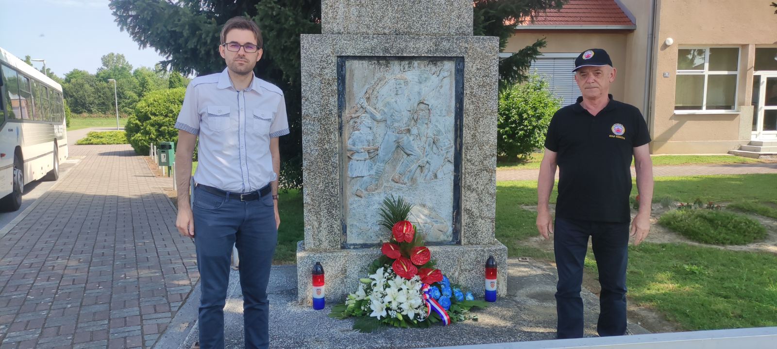 Polaganjem vijenca i svijeća obilježen Dan antifašističke borbe u