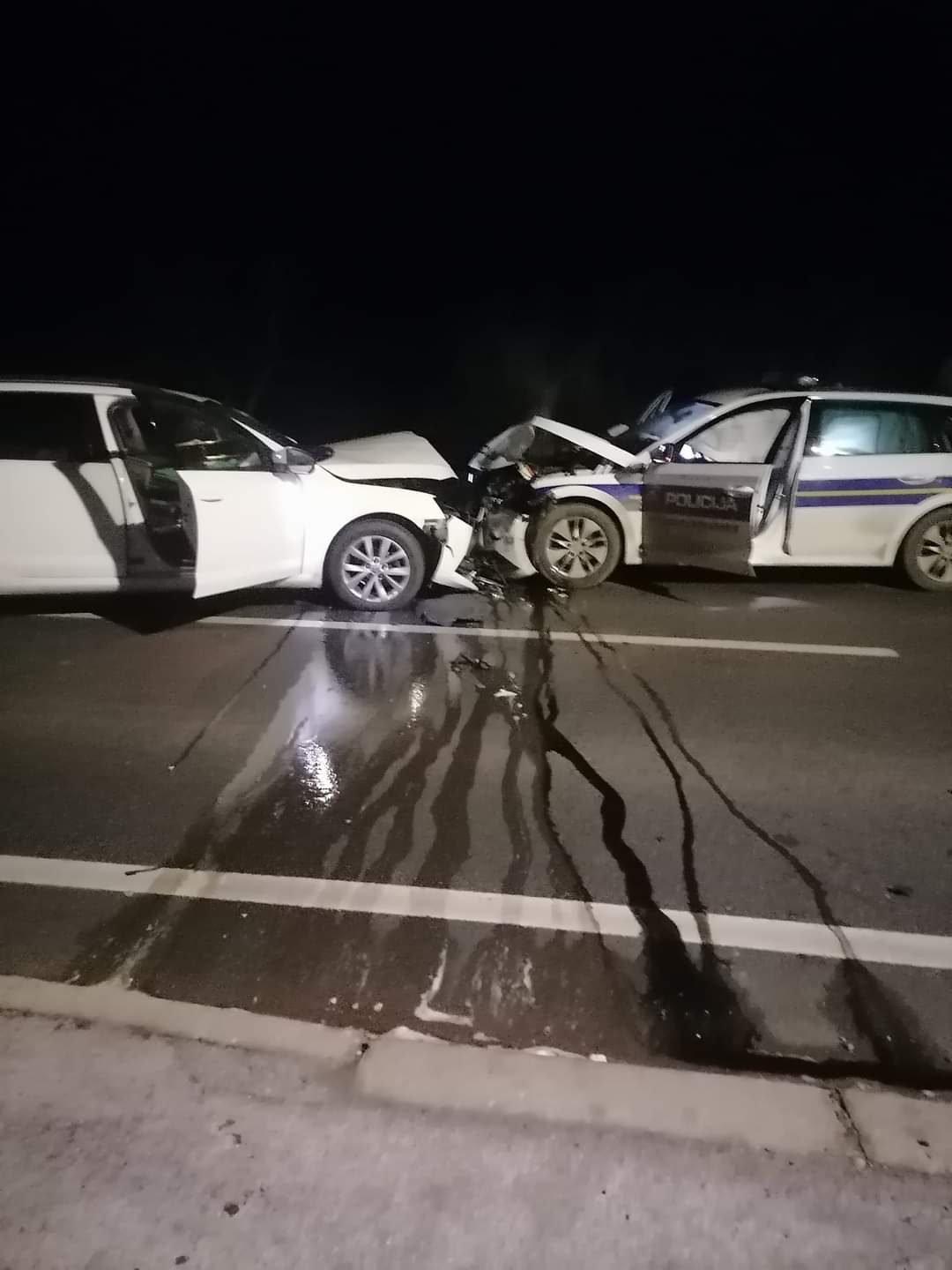 U nesreći kod Cirkovljana sudjelovalo i službeno policijsko vozilo